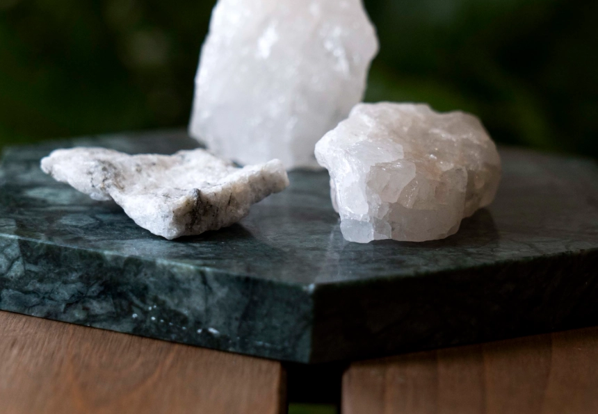 阿賽斯特萊白水晶 分辨